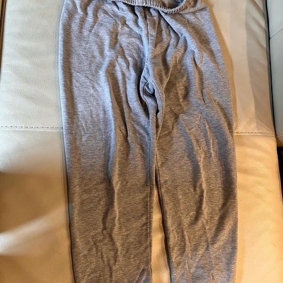 Aerie sweat pants. Excellent condition. Size XS. - Picture 4 of 4